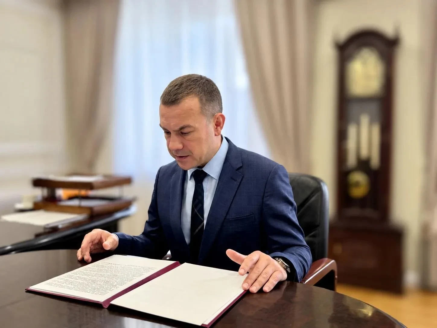 Прокурор Саратовской области Роман Пантелеев провел рабочую встречу с врио руководителя...