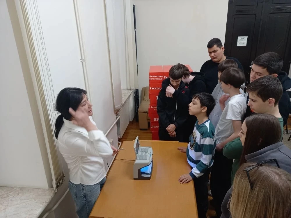📅 Сегодня 8Г посетил экскурсию в музее Центрального банка России! 🏦  Ребята узнали много интересного