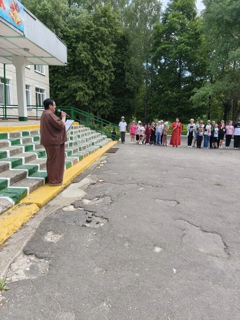 💫Жизнь школьного лагеря
День 4
🎉УРА! Наша лагерная смена официально ОТКРЫТА!

Ребята вовсю зажигаю