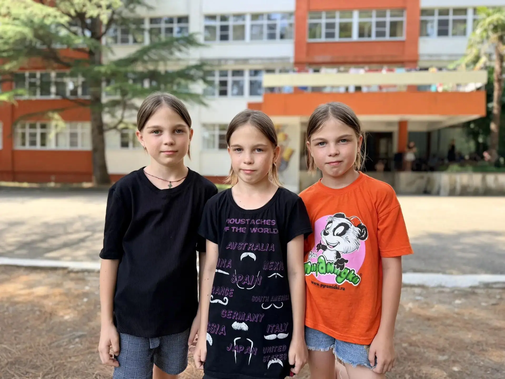 ☀️🏖️🌊Тройняшки Вера, Надежда и Любовь Гуковские заряжаются энергией перед новым учебн...