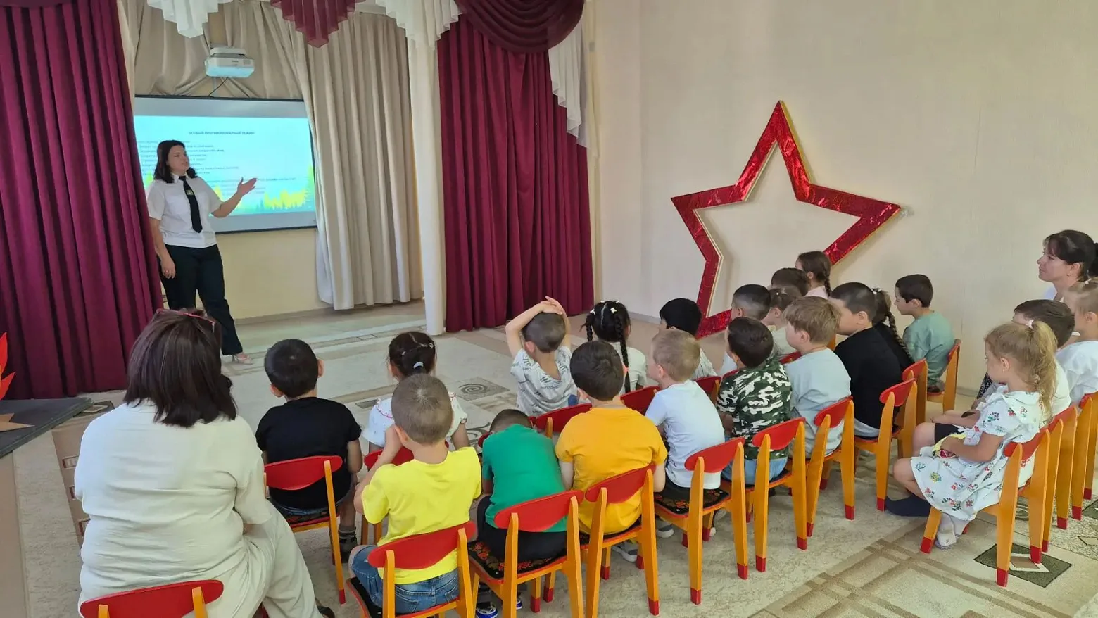 Маленькие защитники в деле

Воспитанники детского сада «Буровичек» г. Сургута стали настоящими «Защи