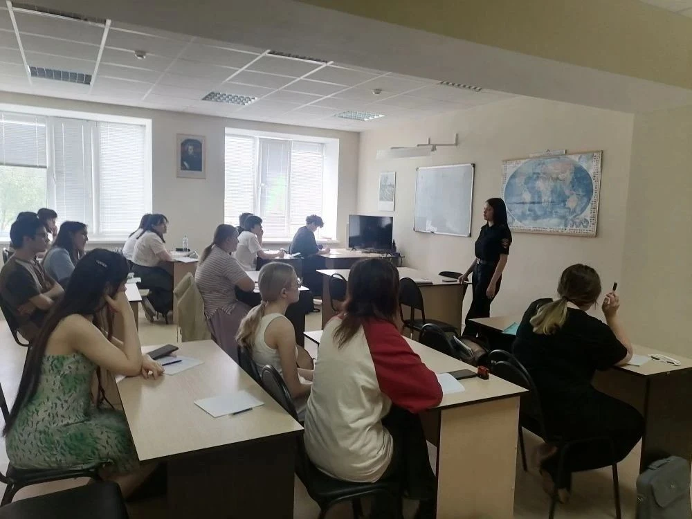 В рамках акции "Мои безопасные каникулы" в Салаватском музыкальном колледже прошла важн...