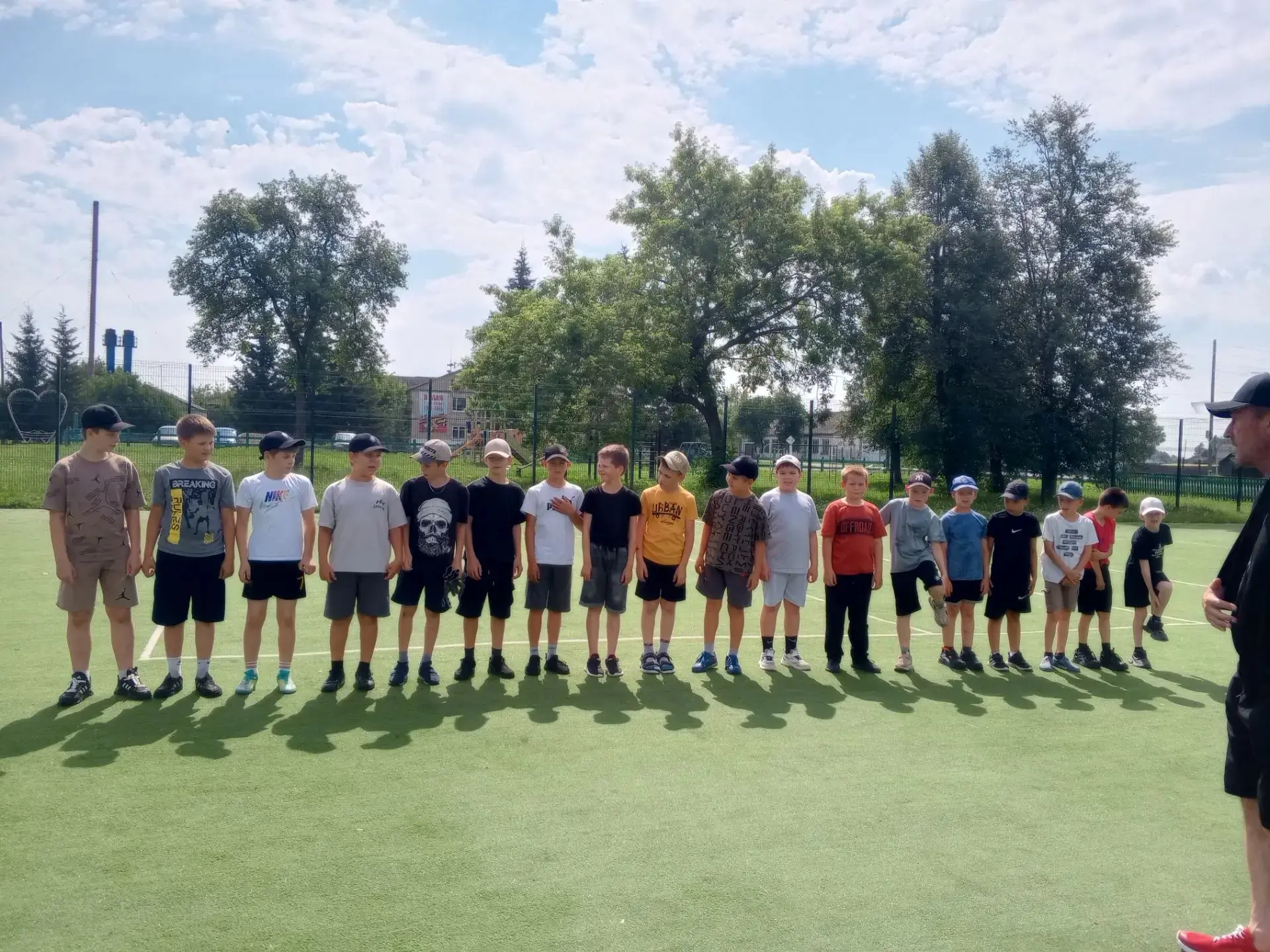 ⚽ Республиканский футбольный матч
 
🤼‍♀ Сегодня на футбольном поле состоялся захватывающий Республи