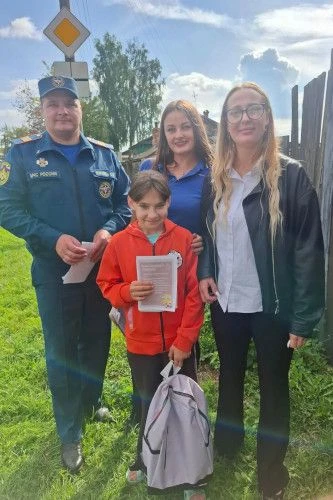 🎈В преддверии нового учебного года инструктор противопожарной профилактики ПЧ №117 г.Б...
