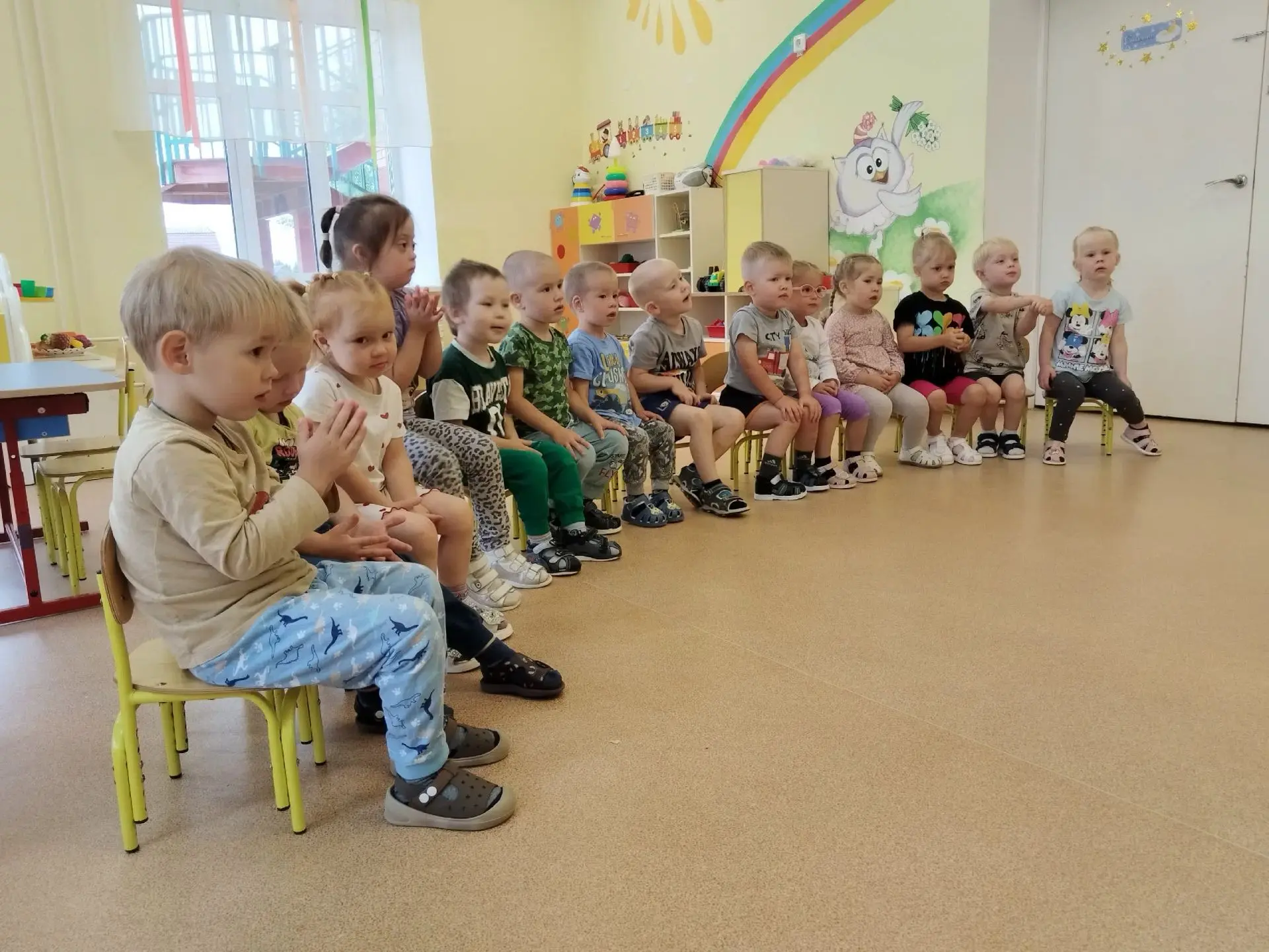 Сегодня в младшей группе дети вместе с педагогами Михеевой С.Е. и Юберевой Л.М. отправи...