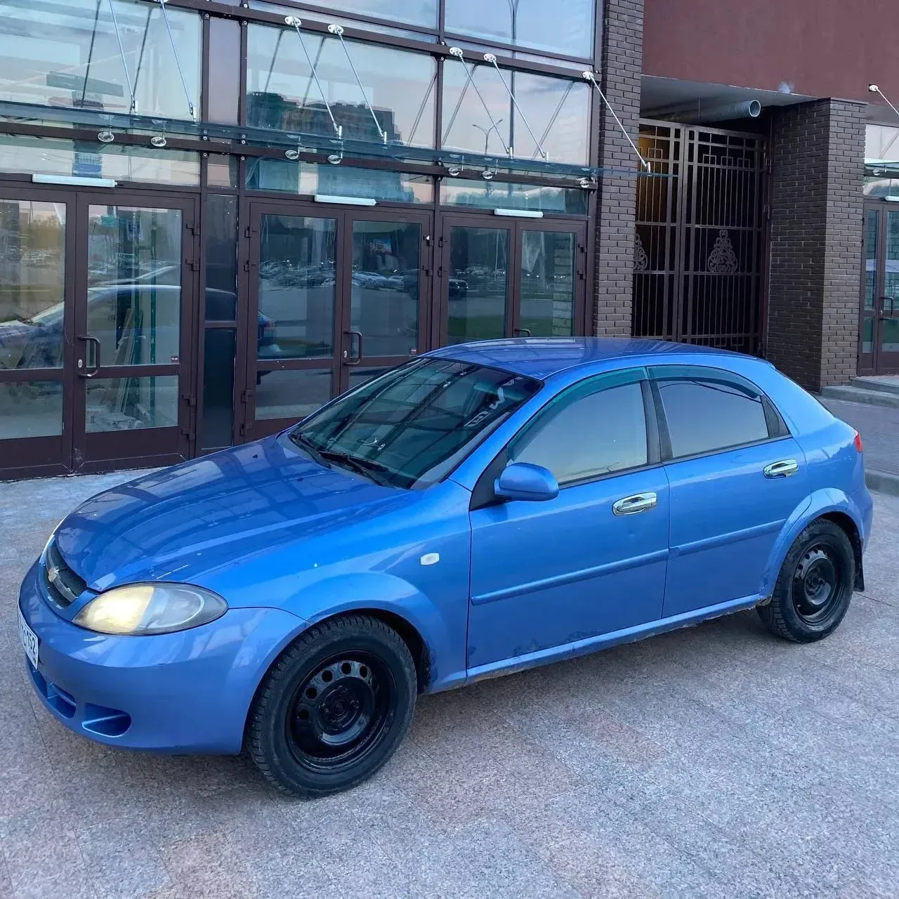 Chevrolet Lacetti 1.6 MКПП 2006 год   Мотор после капиталки  Не троит, не дымит, масло не ест  Техни