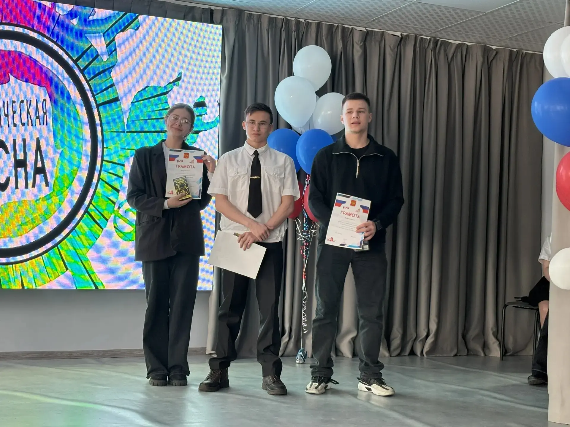 🏆 Прошли соревнования по стрельбе из электронного оружия, среди лицеистов и студентов СПО и ФВО БАмИ