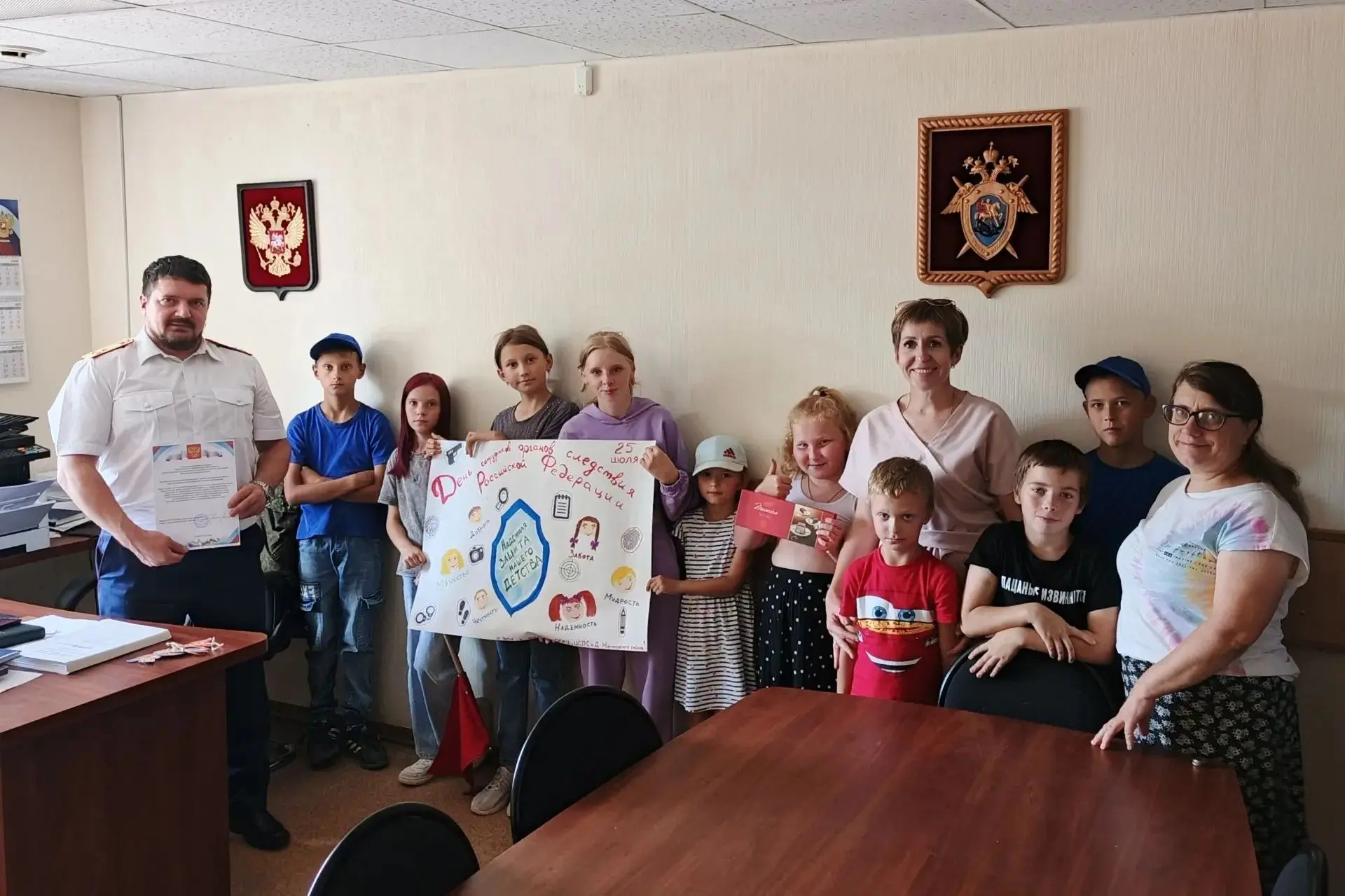 25 июля в России отмечается профессиональный праздник тех, кто стоит на страже закона и...