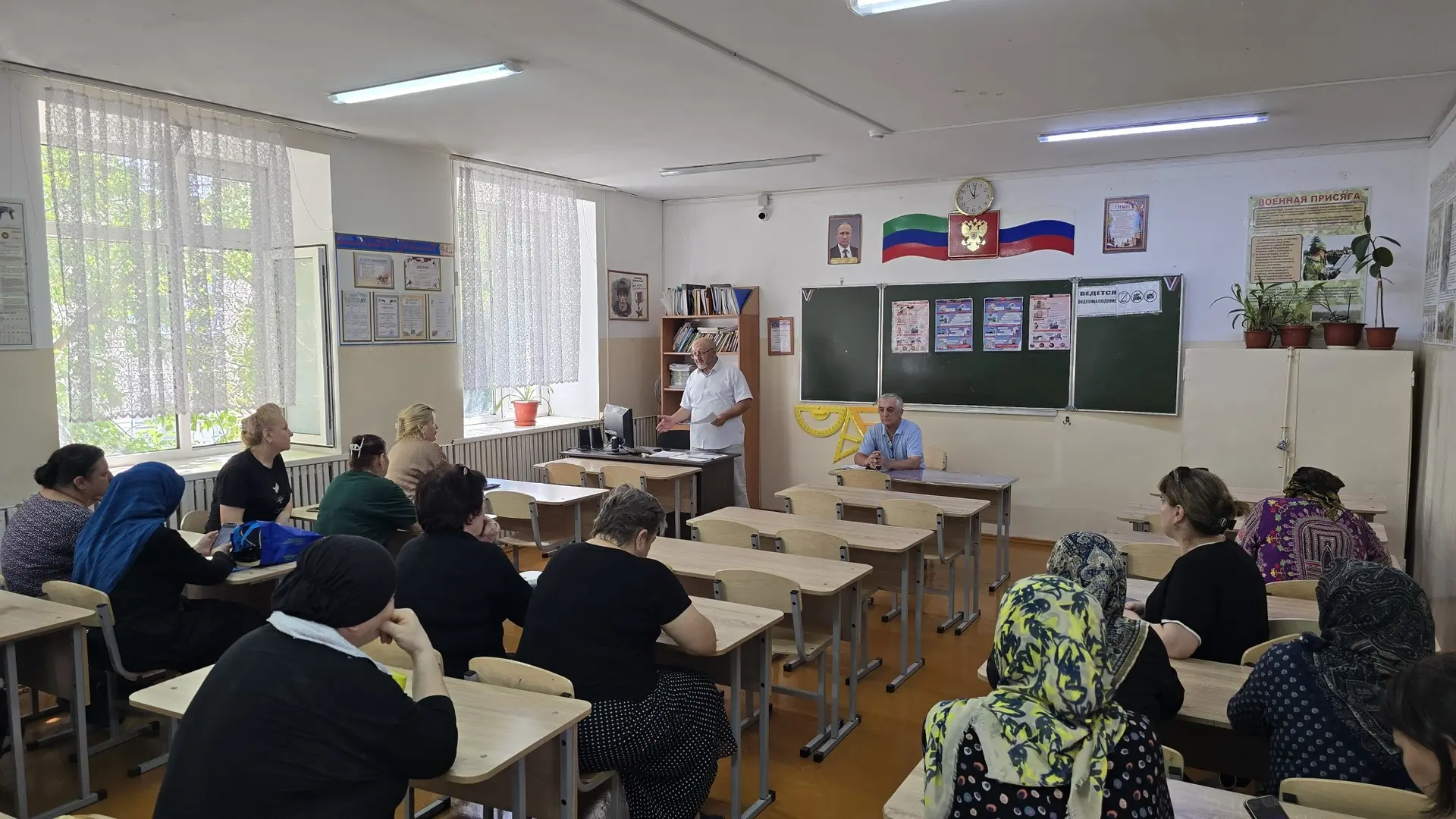 В МБОУ "Лицей №52" прошли Всероссийские антитеррористические учения!