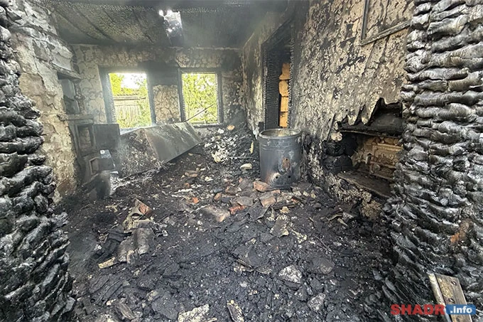 В Половинском округе при пожаре погибла пожилая женщина