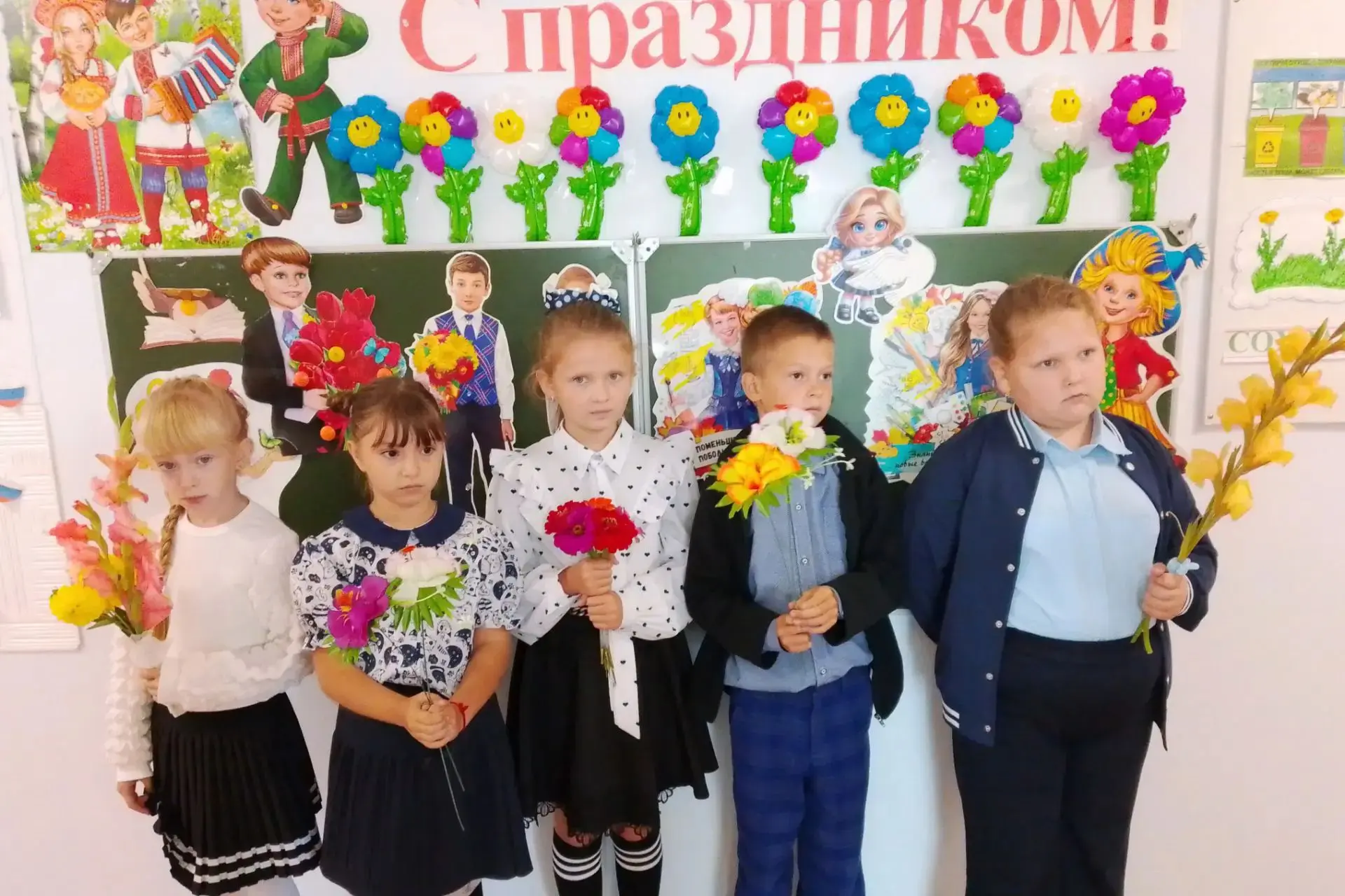Сегодня на филиале Умлеканской школы была проведена  беседа о подвиге нашего народа в г...