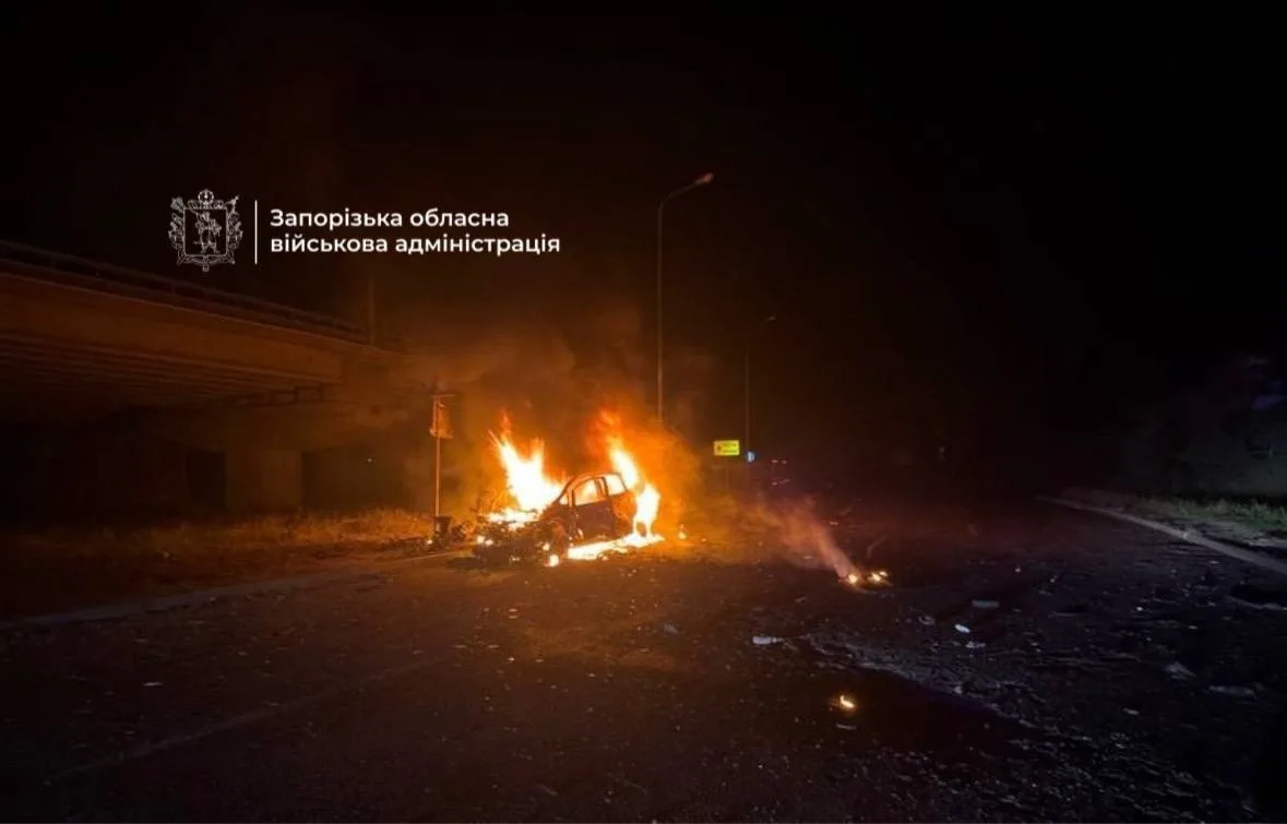 Еще одно фото из района мостов в Запорожье.