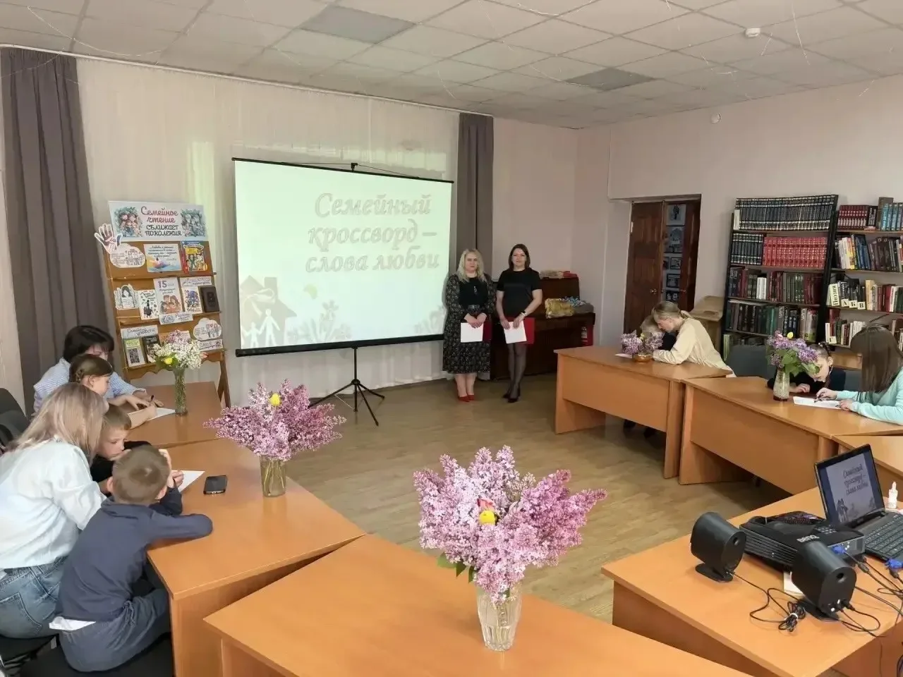 В Духовницкой детской библиотеке прошло яркое и тёплое мероприятие — Семейный калейдоск...