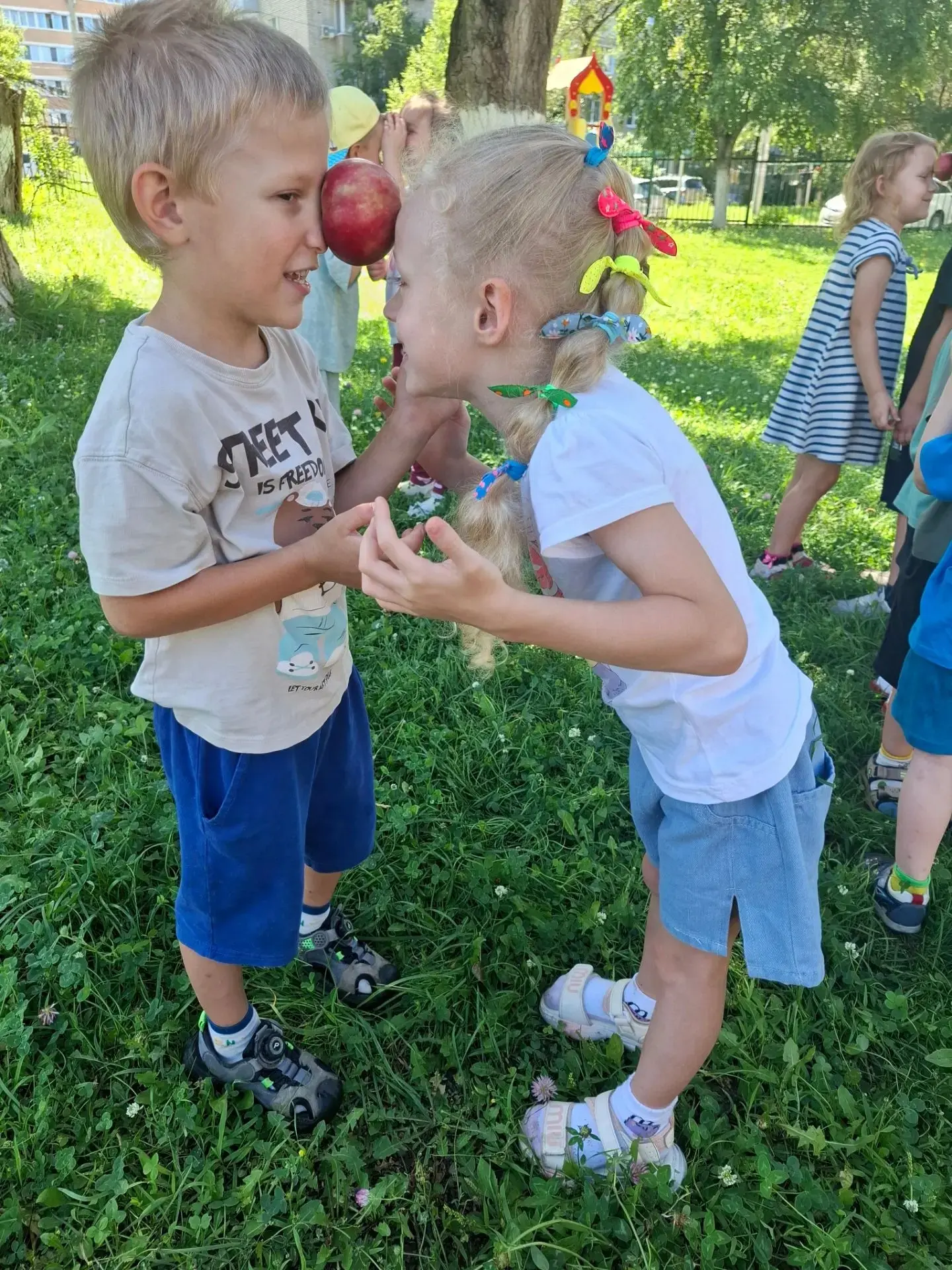 🔆🔆🔆🔆🍏🍎🍏🍎🍏🔆🔆🔆🔆🍏✨ В группе "Непоседы" прошел замечательный праздник — Яблоч...