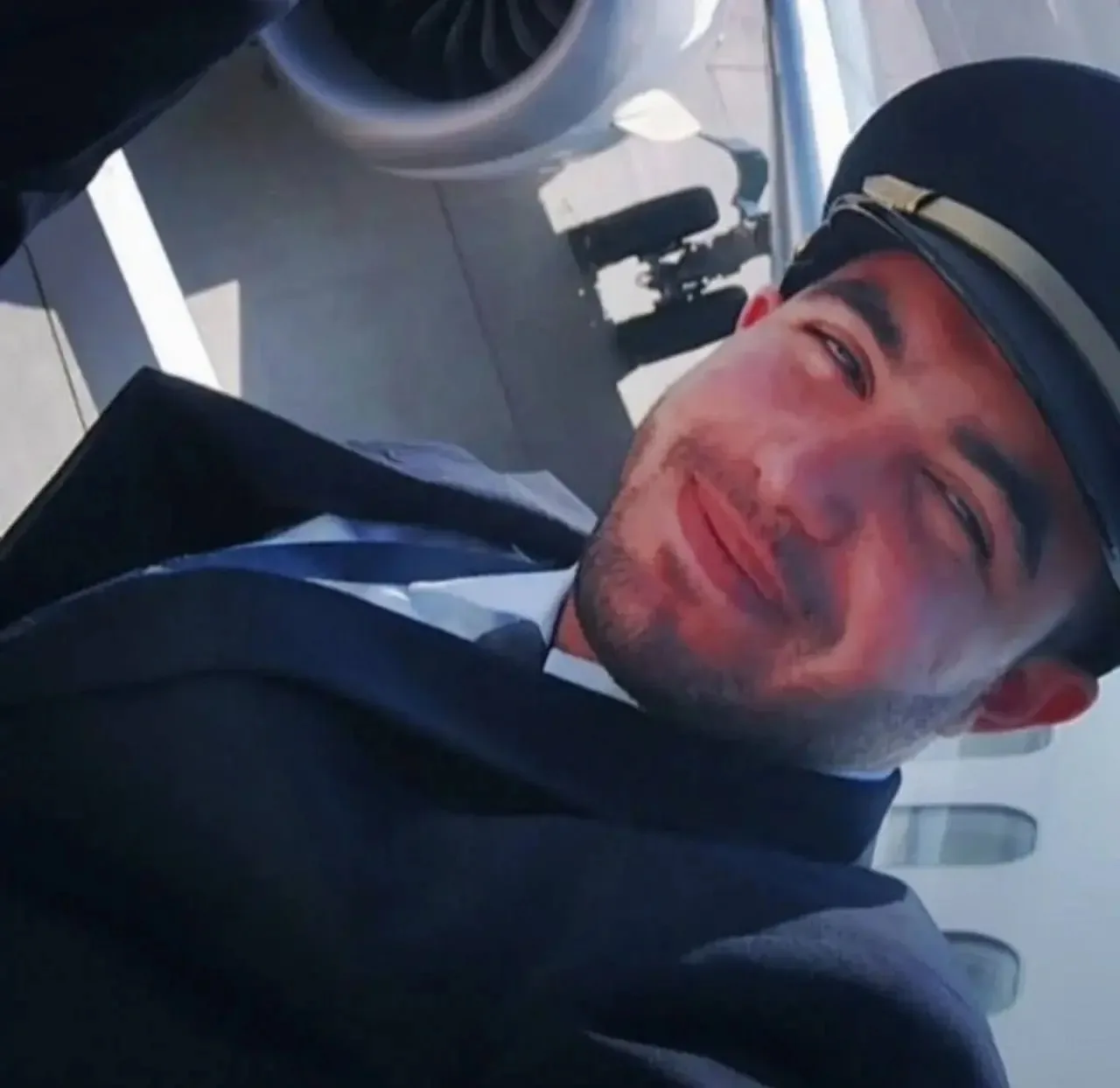 Второй пилот Flydubai напал на капитана и попытался захватить самолёт.