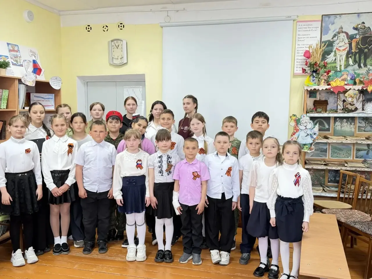 🎤 В школе прошёл конкурс чтецов, посвящённый Дню Победы!!!