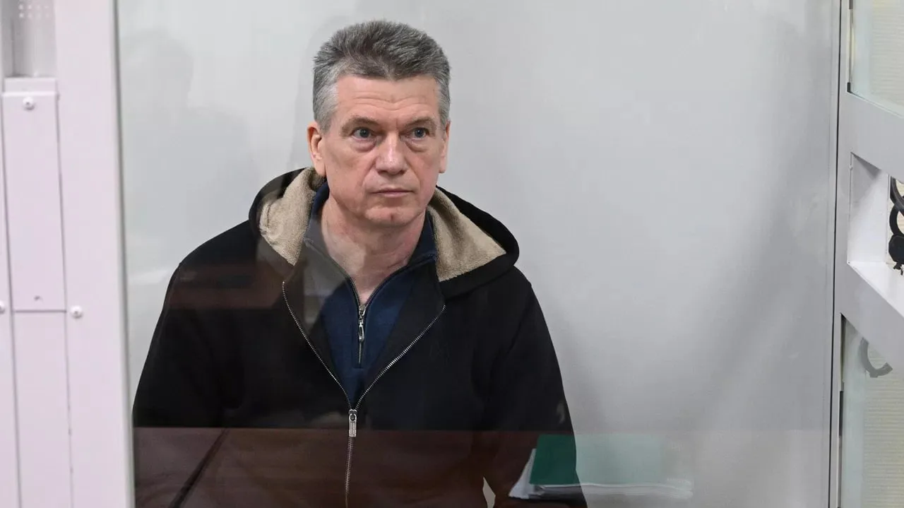 ⚡️ 12 лет колонии строгого режима получил экс-начальник кадров Минобороны РФ Юрий Кузне...