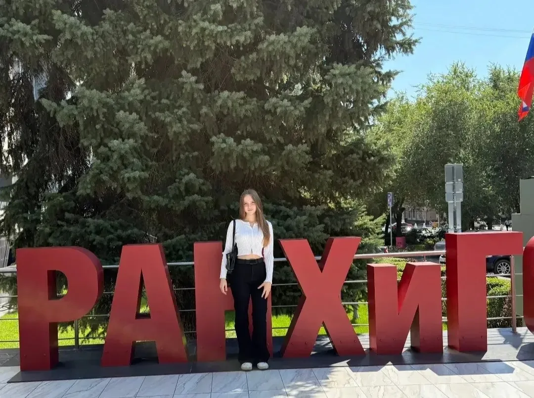 Мы с гордостью спешим сообщить потрясающую новость! Наша выпускница, Сорокина Полина, с...