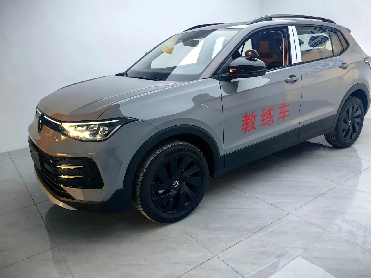 Volkswagen Tharu XR, модель 2026 года, комплектация 1.5L Rixiang