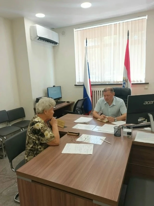 📢 Начальник государственной жилищной инспекции Курской области провел личный прием гра...