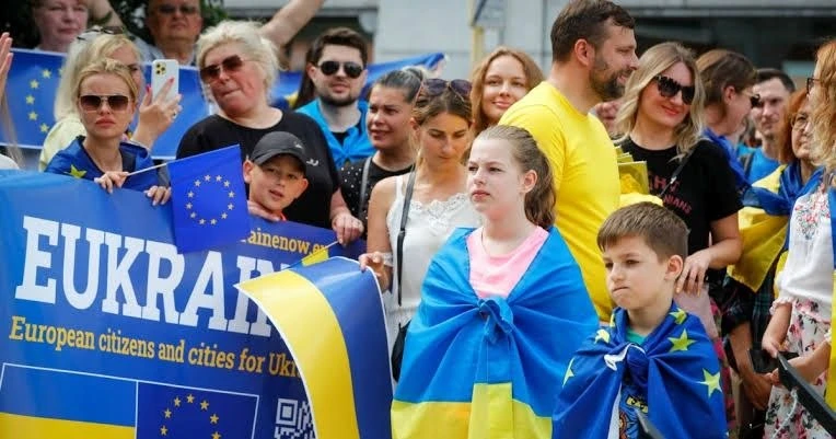«Европа скоро может столкнуться с «исходом миллионов украинцев» по мере того, как госуд...