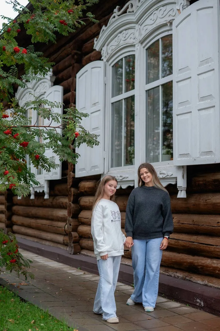 🌿 Осень начинается сегодня. А мы хотим запечатлеть, как она начинается с объятий