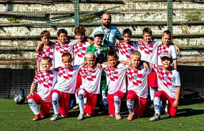 ⚽️ Футбол объединяет!