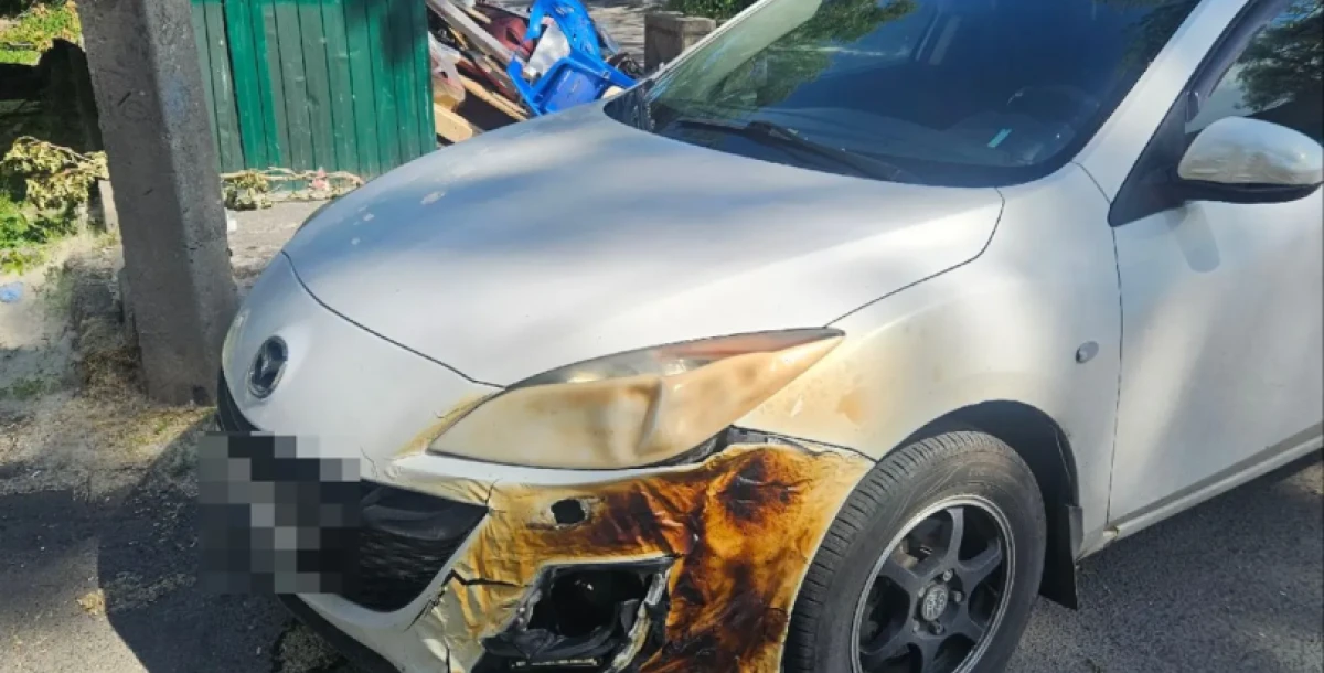 Два автомобиля сгорели в Ростове за минувшие сутки