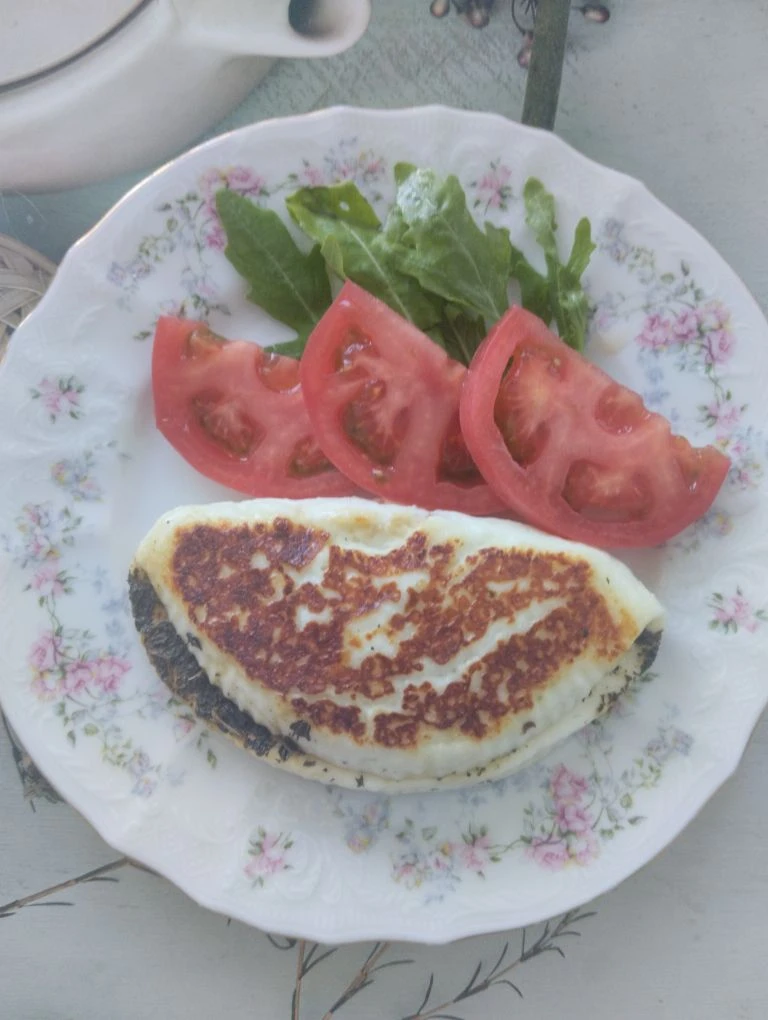 Всем отличного дня! Завтрак сыровара