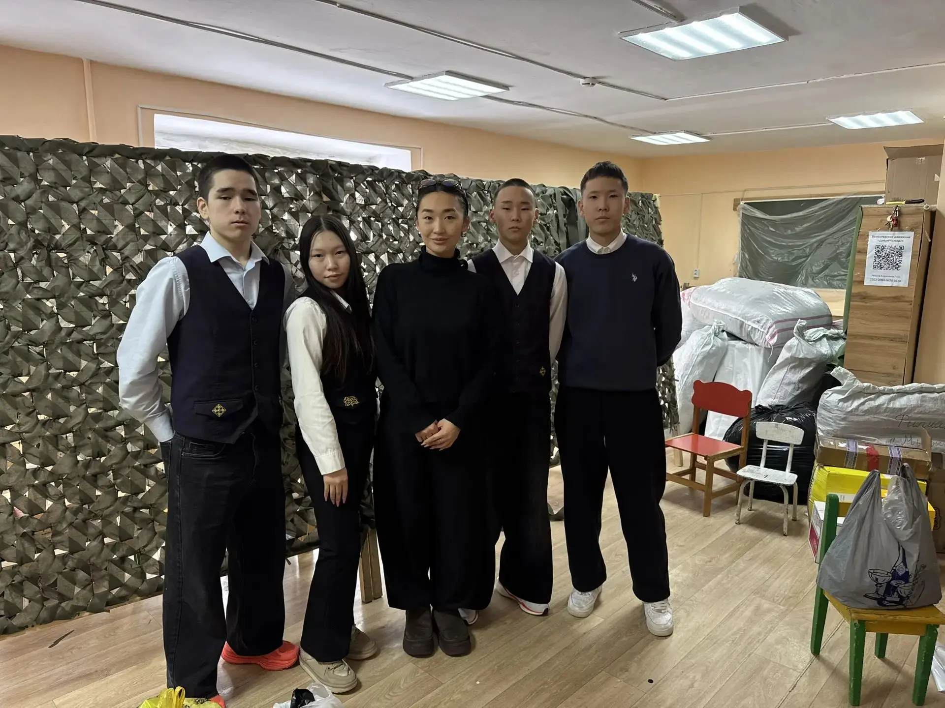 В школе № 17 состоялись мероприятия, посвящённые Дню воссоединения Крыма с Россией 🇷🇺  Для учащихся 