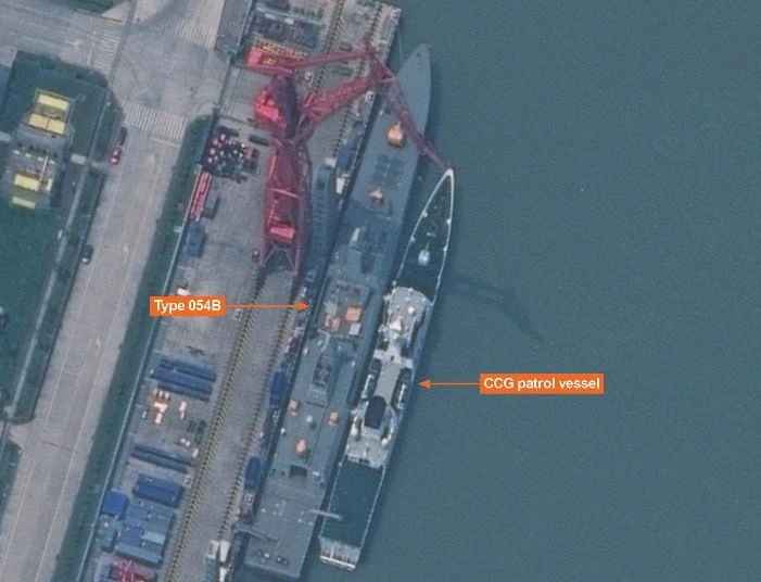 При строительстве для ВМС НОАК третьего фрегата Tип 054B Китай значительно усиливает ра...