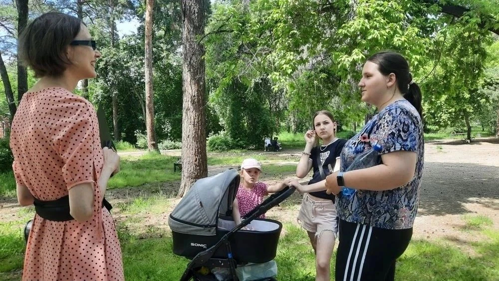 «Лето в парке» продолжается! Специалисты библиотеки № 3 подготовили для посетителей парка интересные