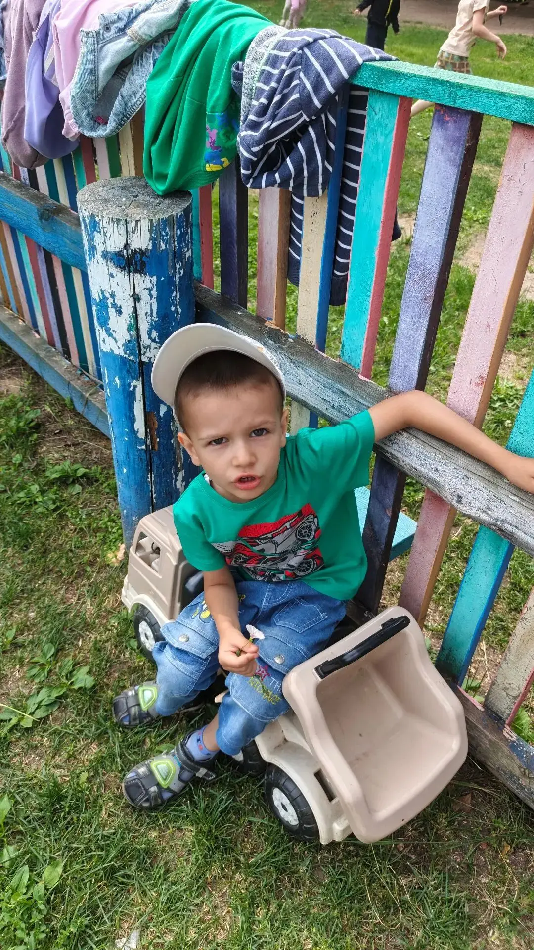 Лето в детском саду: чем занимаются наши малыши? 👦👧
🌞 Лето – это пора веселья, новых открытий и н