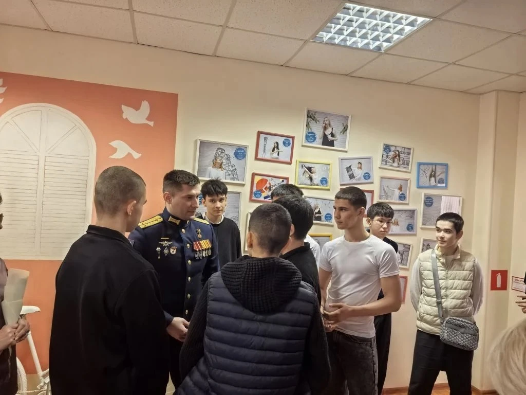 ✨ Студенты Политехнического колледжа стали гостями торжественной встречи «Героини нашего времени»  В