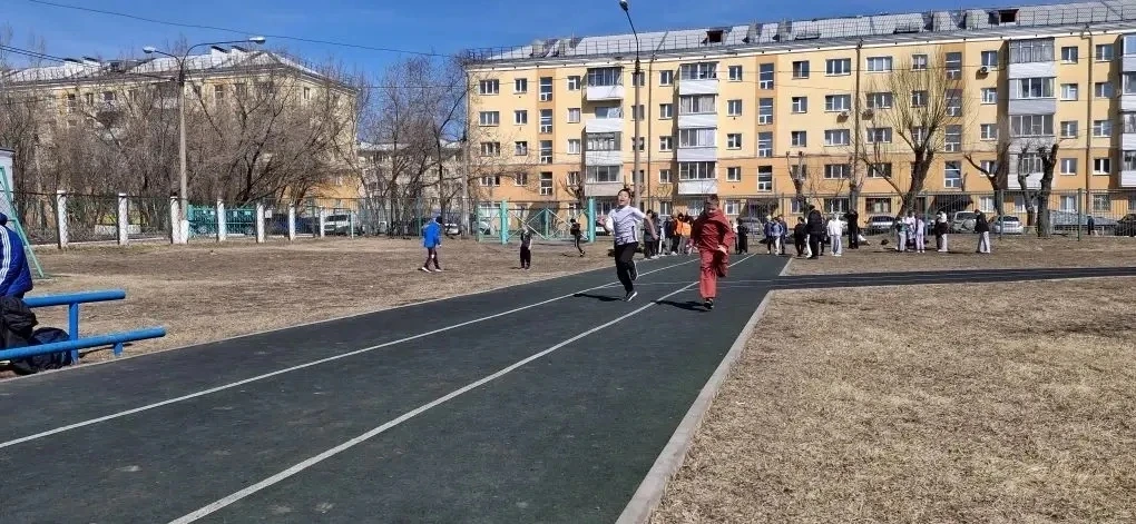 Наши легкоатлеты в ТОП-5 района 🏃‍♂️  23 апреля прошли районные соревнования по легкоатлетическому ч