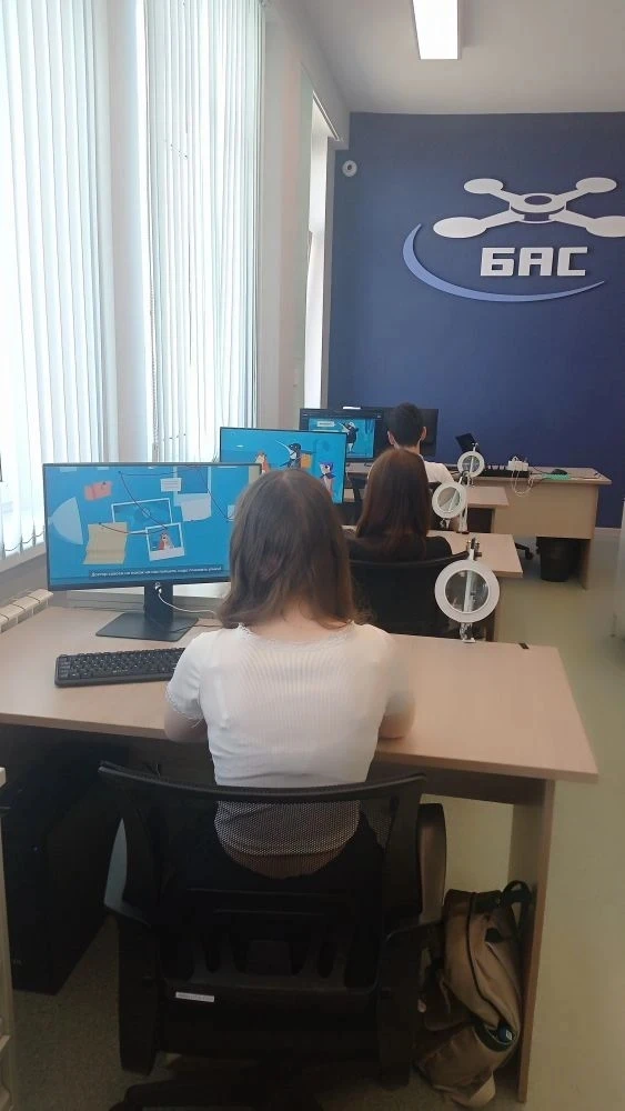 🙅Подозрительные звонки  В современном мире телефоны помогают нам общаться, учиться и узнавать много 