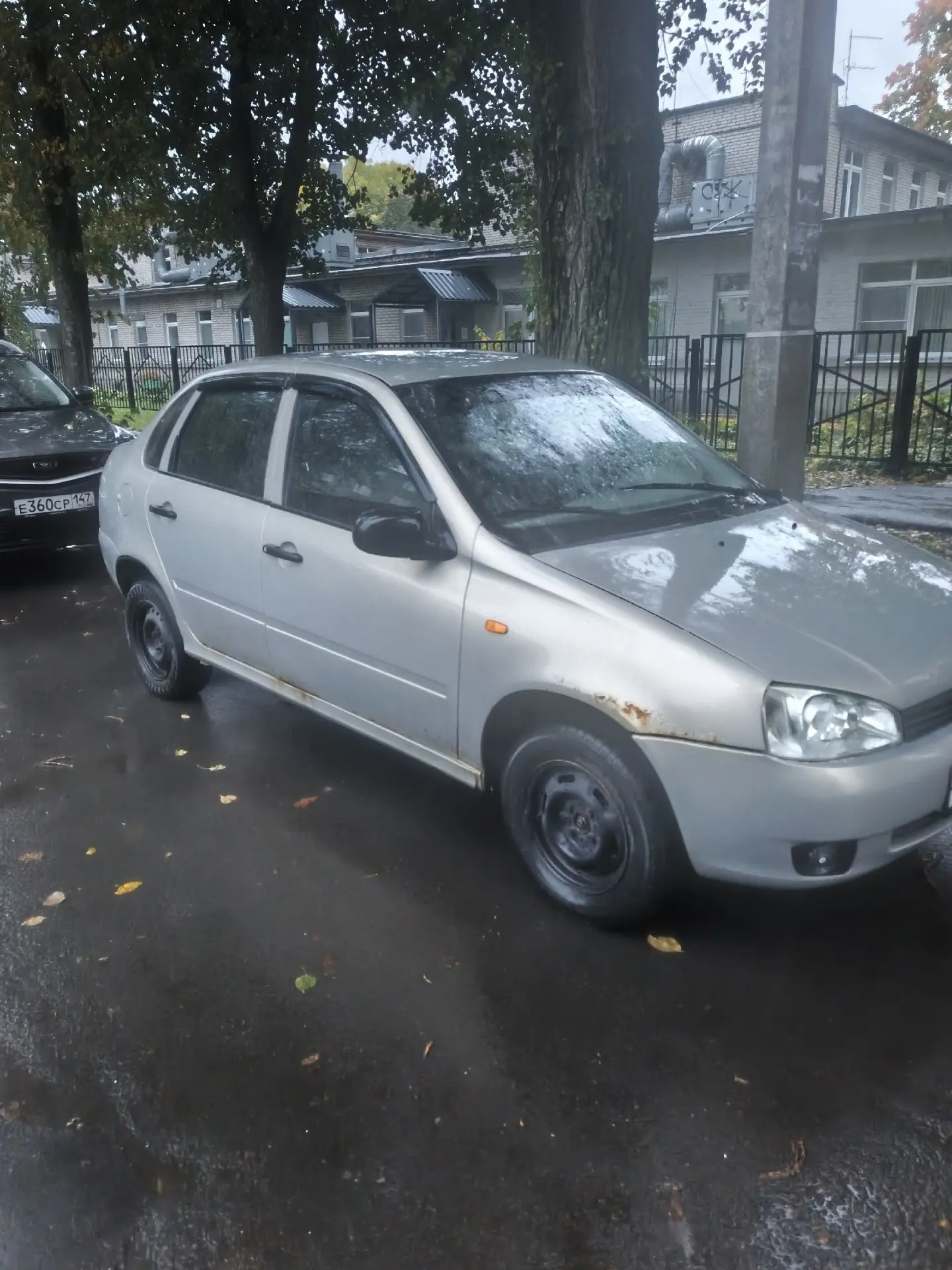 Лада калина 2007 года на ходу завёл поехал