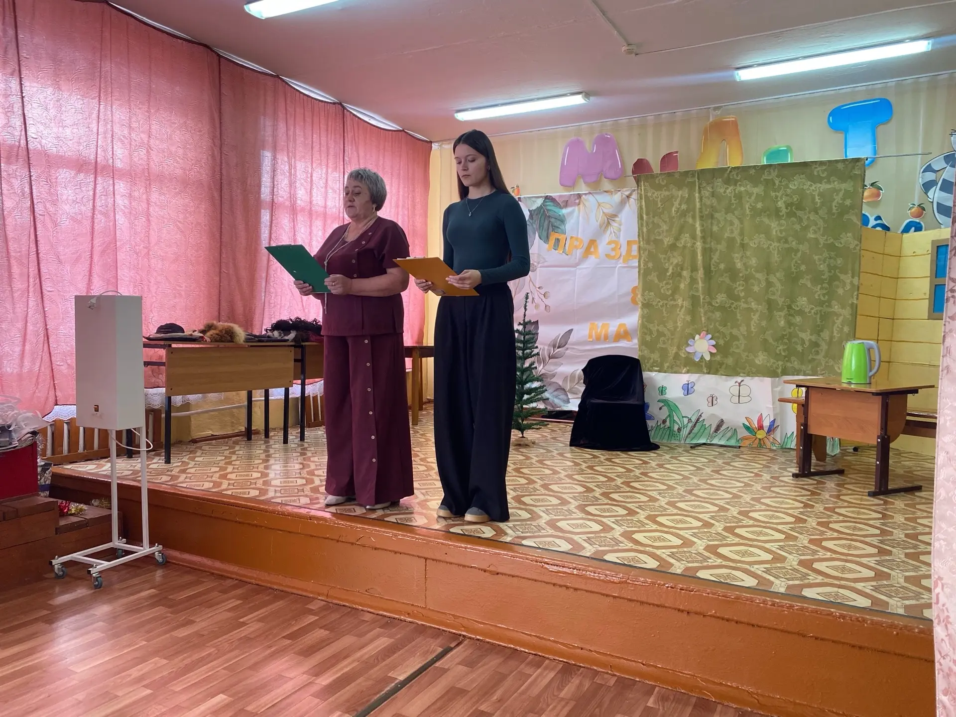 В сердце каждой женщины - весна 🌷