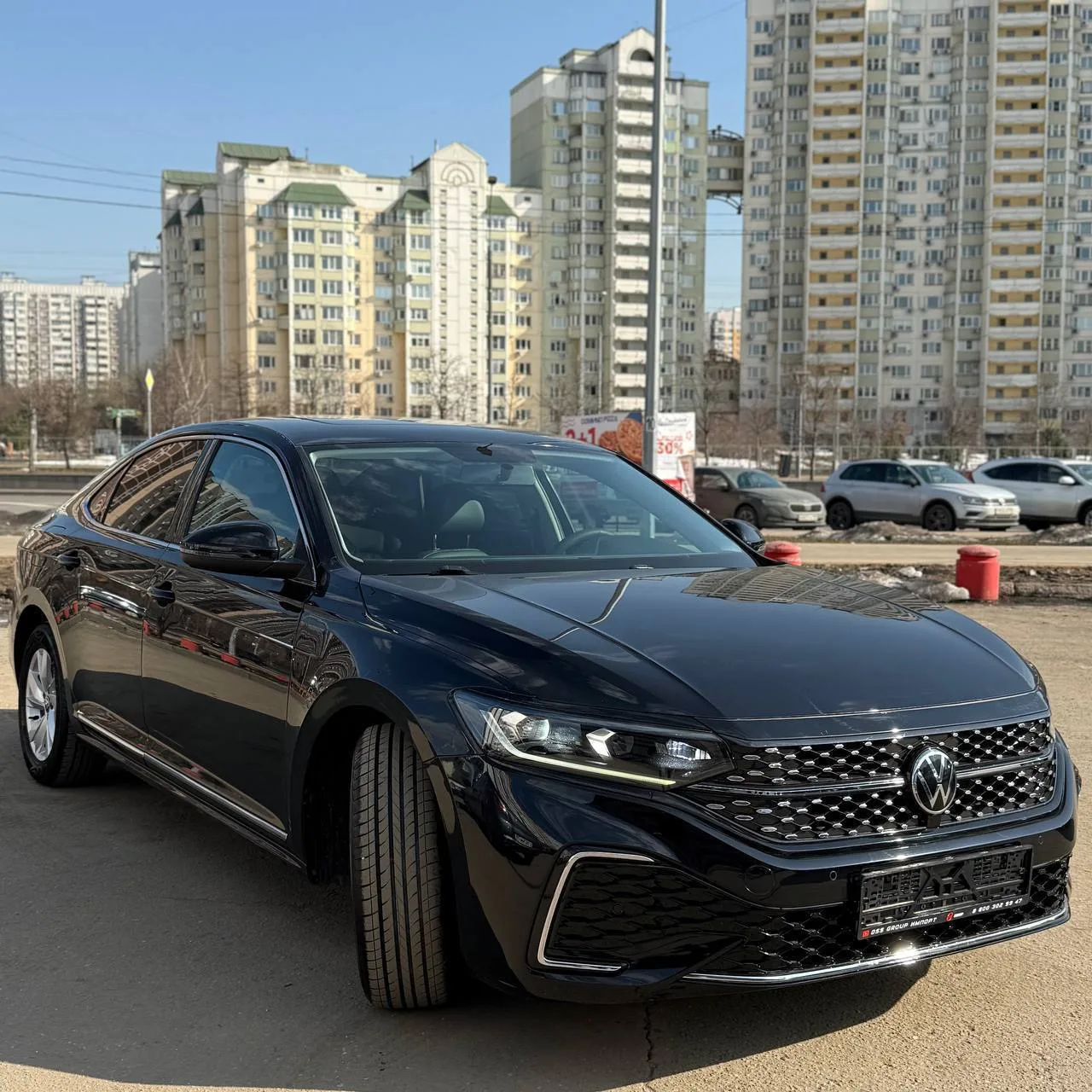 5–метровый седан по цене Lada Vesta! Почему свежие VW Passat из Китая в Китае продают за "копейки"?
