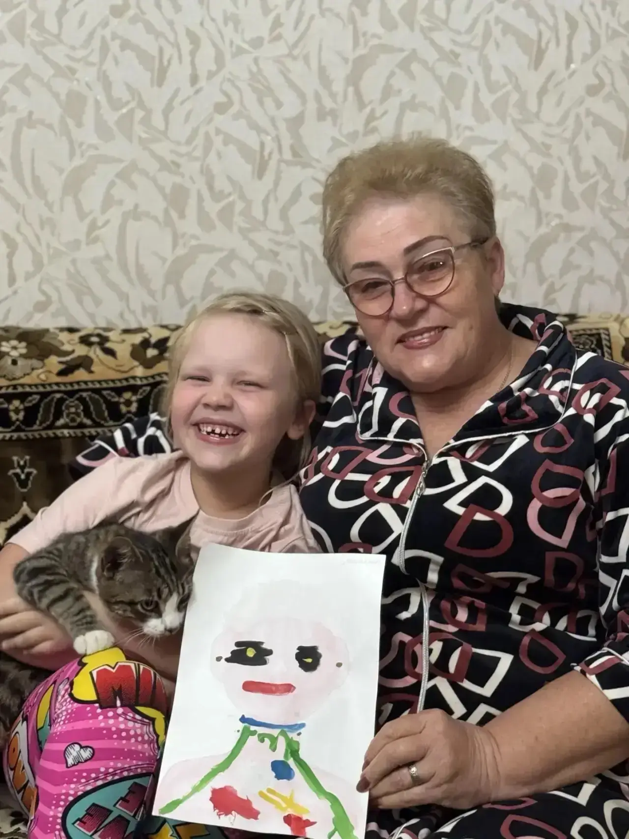 🎉 Тёплый привет от группы №8! 🎉
