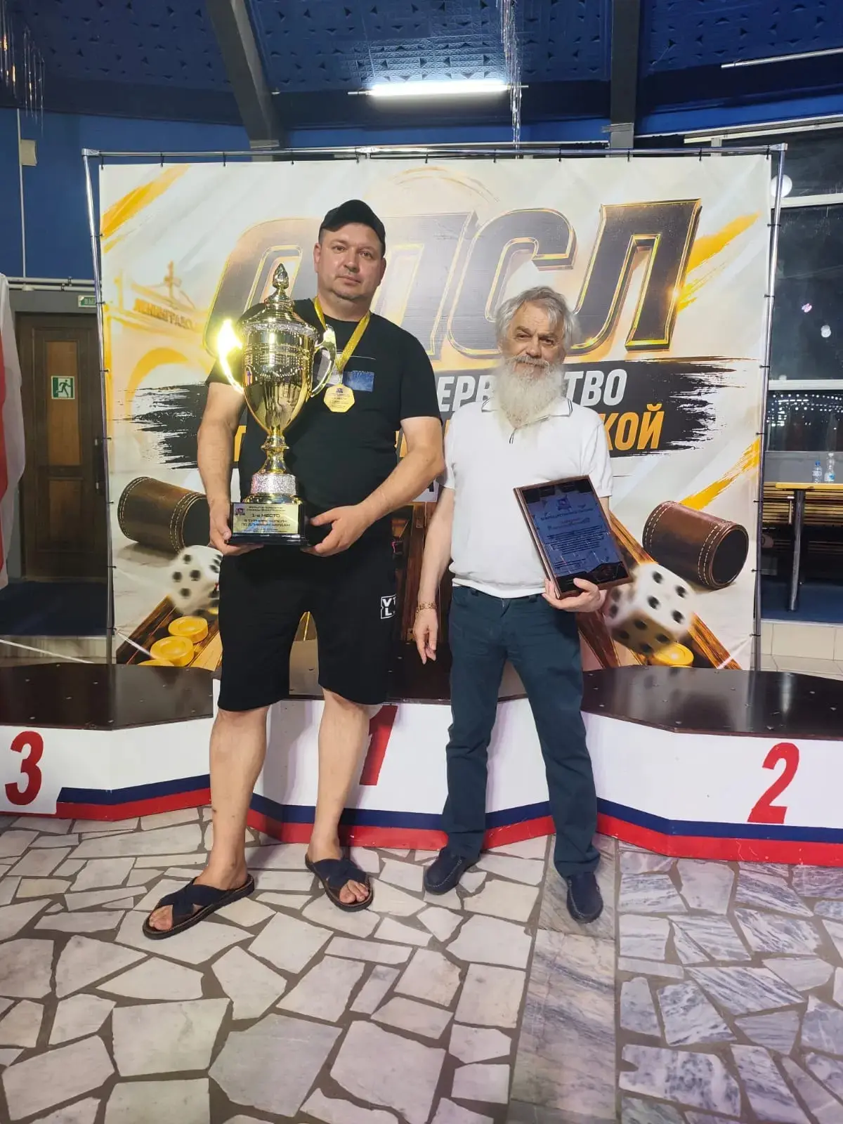 ♟️ 13–14 июня в станице Ленинградской впервые состоялось открытое Первенство по нардам

Турнир собра