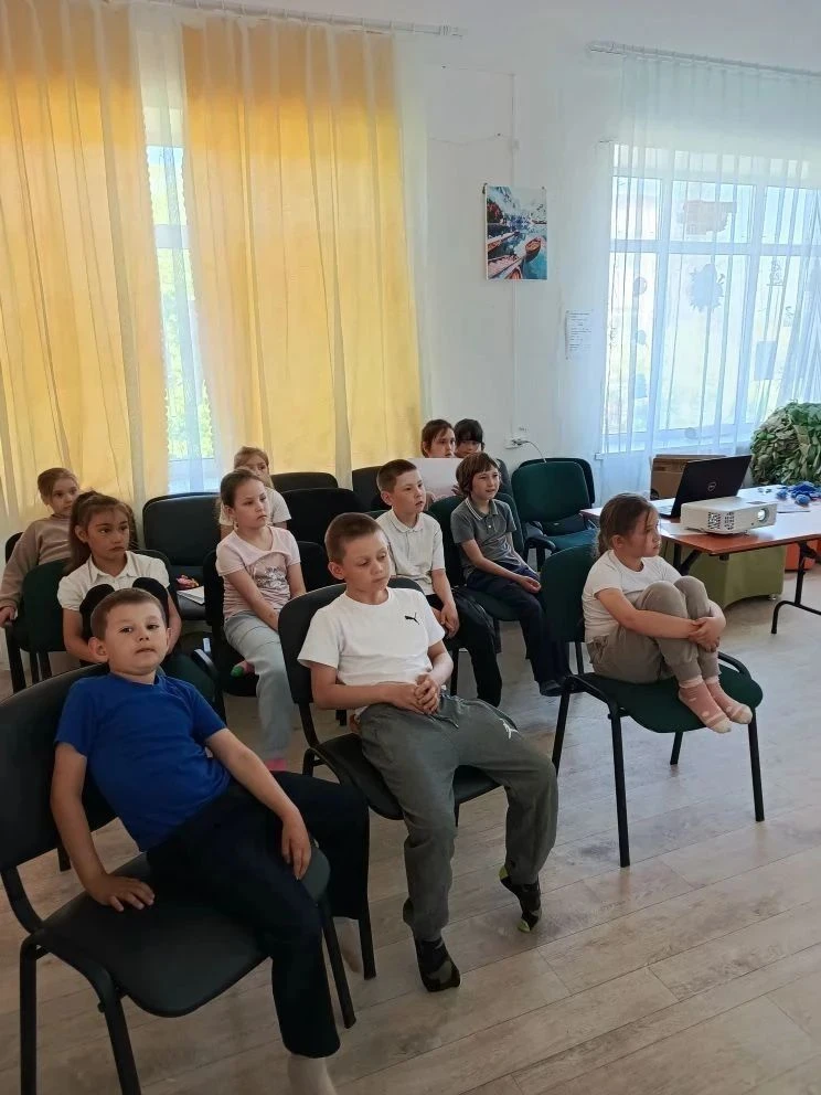 28 июля 2026 года в Альменевском филиале ГБУ «ЦСО №7» в первой половине дня прошло познавательное ме