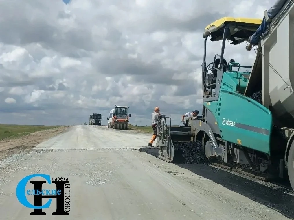 🚜В этом году стартовал ремонт дорог регионального значения сразу на нескольких направлениях. Строит