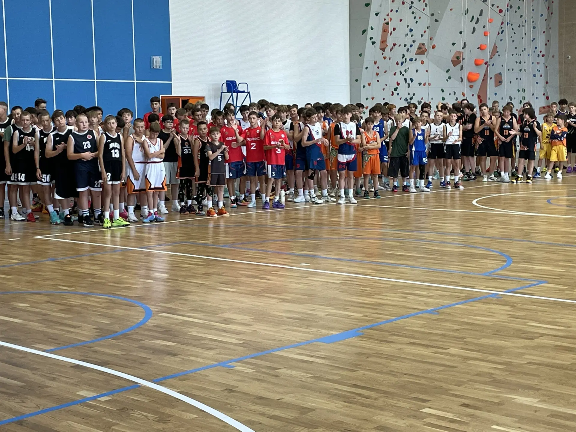 ФОК «Zаряд» отмечает первый день рождения масштабным спортивным праздником! 🎉🏀