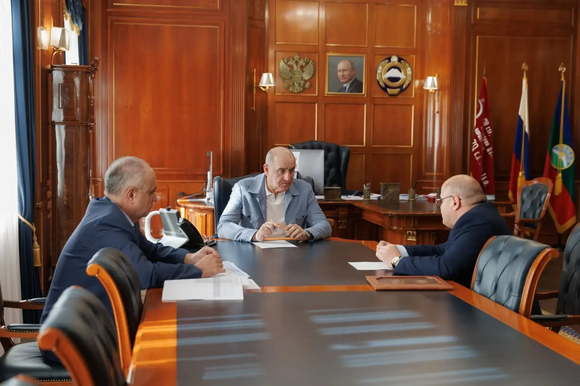 Сегодня провёл рабочую встречу с заместителем Председателя Правительства КЧР Муратом Су...