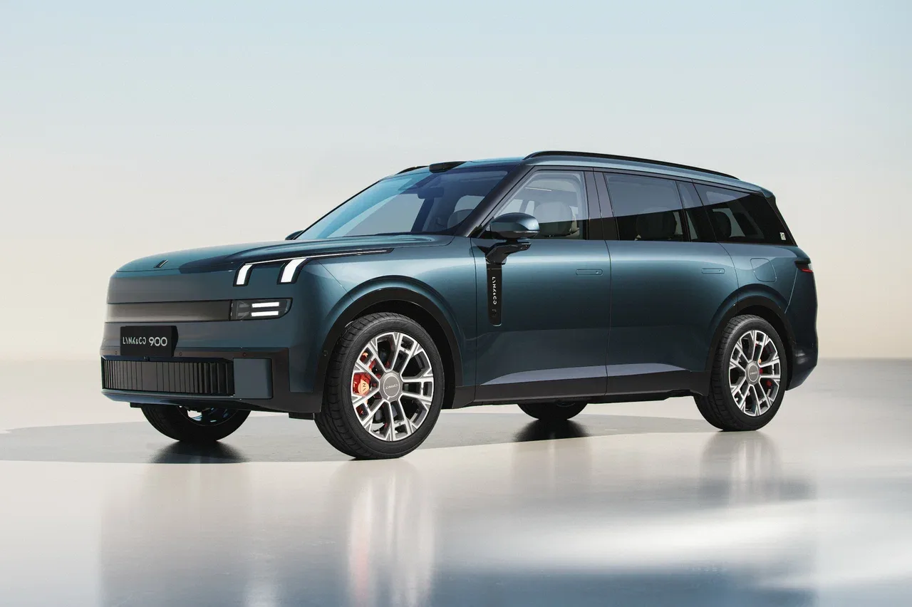 Lynk & Co представила кроссовер 900 Large 5-Seater