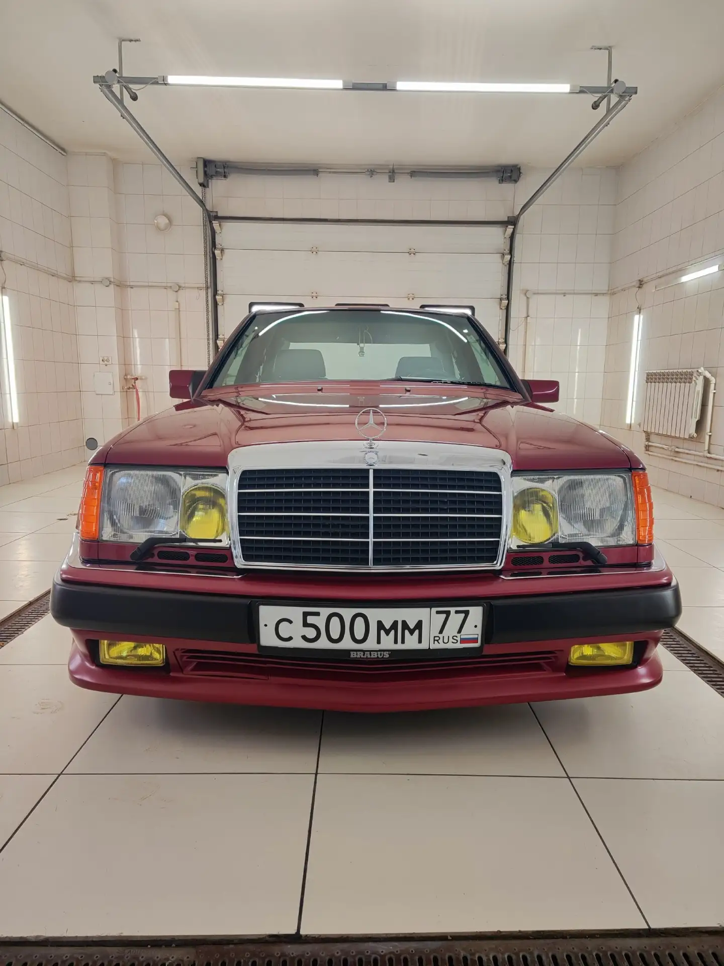 Mercedes‑Benz W124 Brabus 6.5 — заряженная версия «сто двадцать четвёртого» от тюнинг‑а...