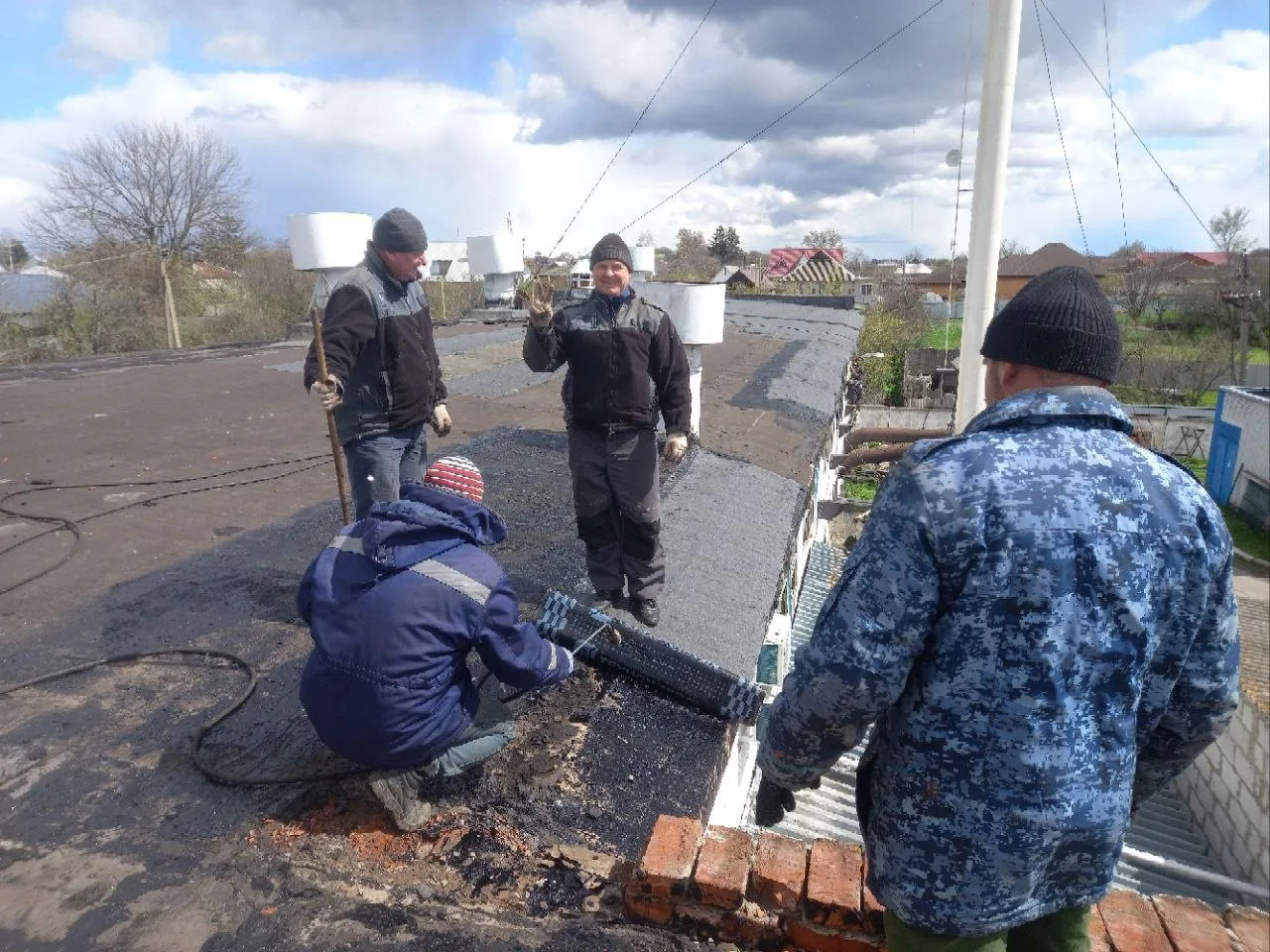 🏠 Выполнили мелкий ремонт крыши котельной