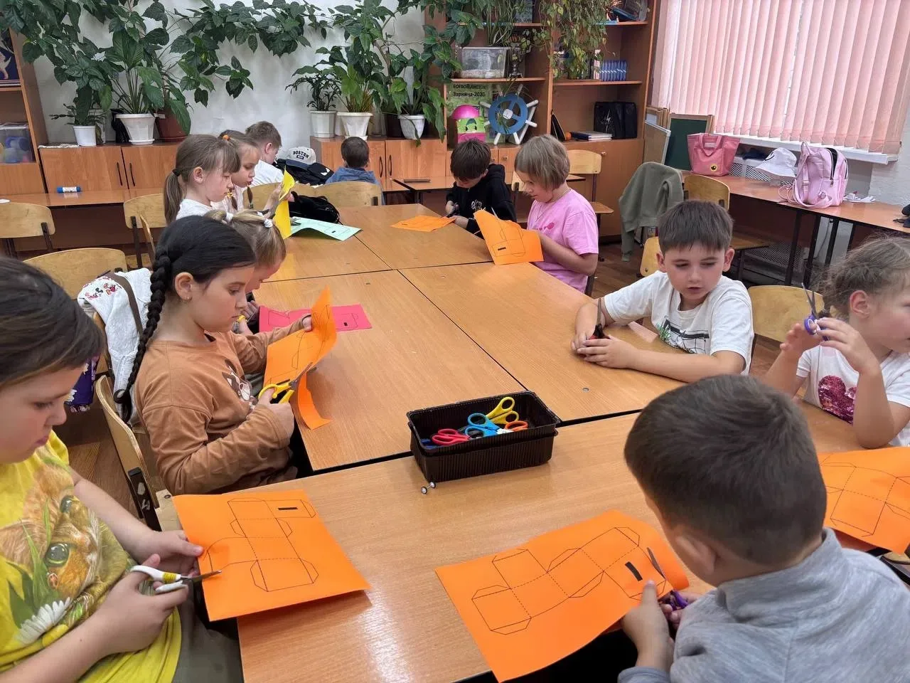 💸📚 Финансовая грамотность в 1 отряде! 🎉

Сегодня в лагере "Колокольчик" в рамках реализации прогр