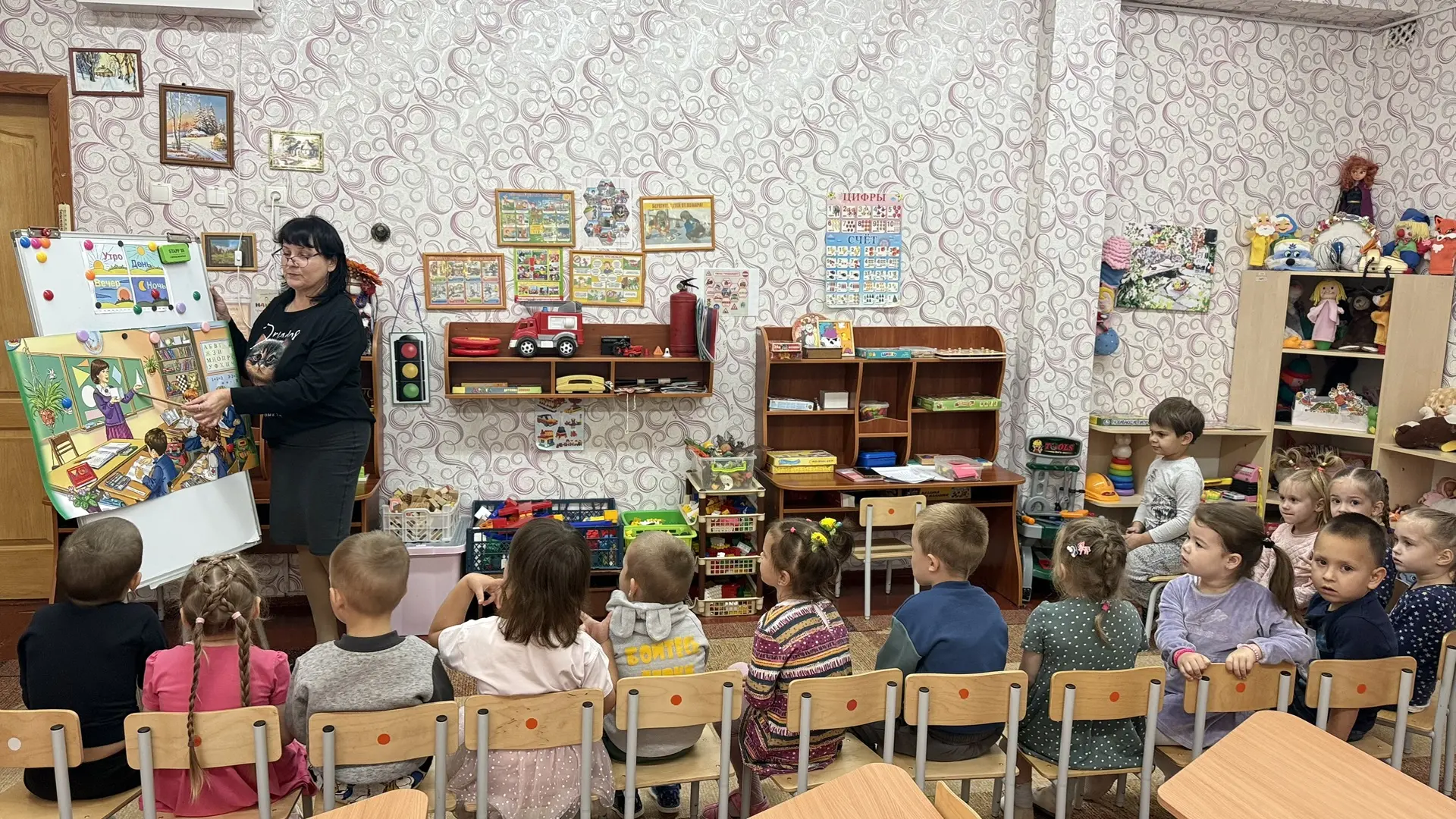 🎓В нашем детском саду ГБДОУ ЛНР «Ясли-сад №76 «Дружба» ,  в группе «Капитошка» прошёл ...